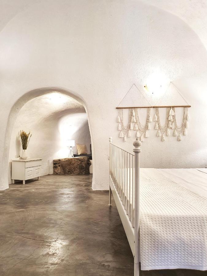 Navita Cave Houses Φηρά Εξωτερικό φωτογραφία